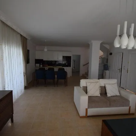 A&j Apartments- Aegean Heights 1 4bed Appartement *