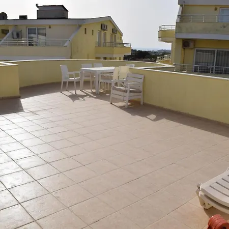 A&j Apartments- Aegean Heights 1 4bed *